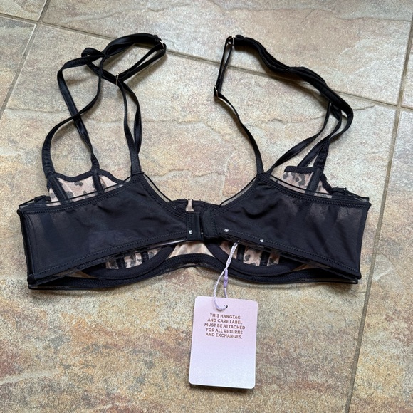 Savage X Fenty Vigilante Vamp Mesh Balconette Bra Leopard NWT 34B - Picture 3 of 6